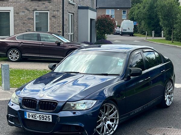 BMW 3-Series Saloon, Diesel, 2011, Blue