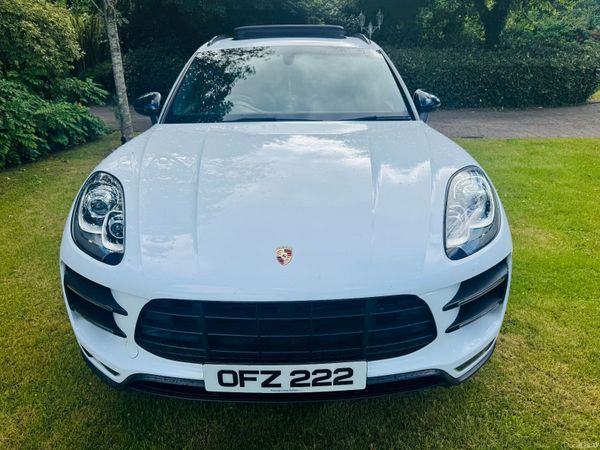 Porsche Macan SUV, Petrol, 2017, White