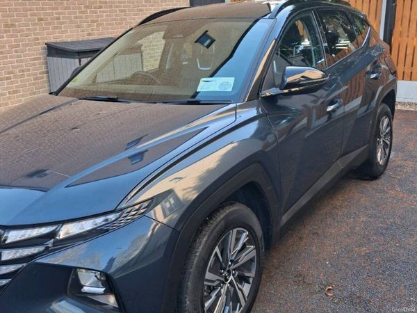 Hyundai Tucson SUV, Petrol Hybrid, 2022, Blue