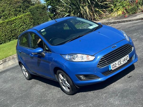Ford Fiesta Hatchback, Petrol, 2013, Blue