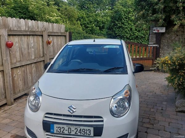 Suzuki Alto Hatchback, Petrol, 2013, White