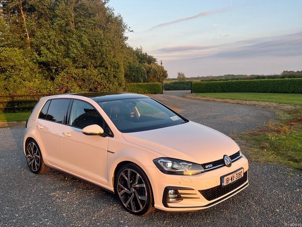 Volkswagen Golf Hatchback, Diesel, 2018, White