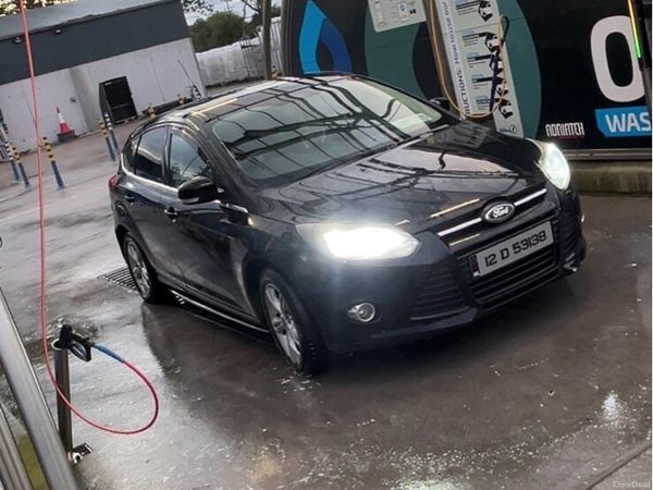 Ford Focus Hatchback, Diesel, 2012, Black