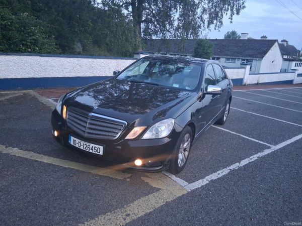 Mercedes-Benz E-Class Saloon, Diesel, 2010, Black