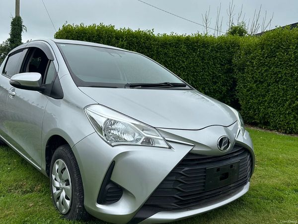 Toyota Vitz Hatchback, Petrol, 2017, Silver