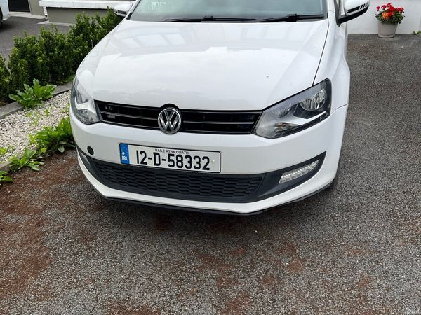Volkswagen Polo Hatchback, Diesel, 2012, White