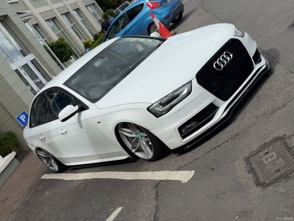 Audi A4 Saloon, Diesel, 2015, White
