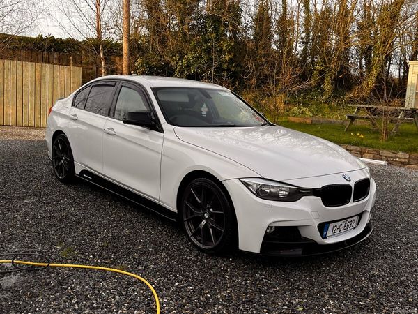 BMW 3-Series Saloon, Diesel, 2012, White