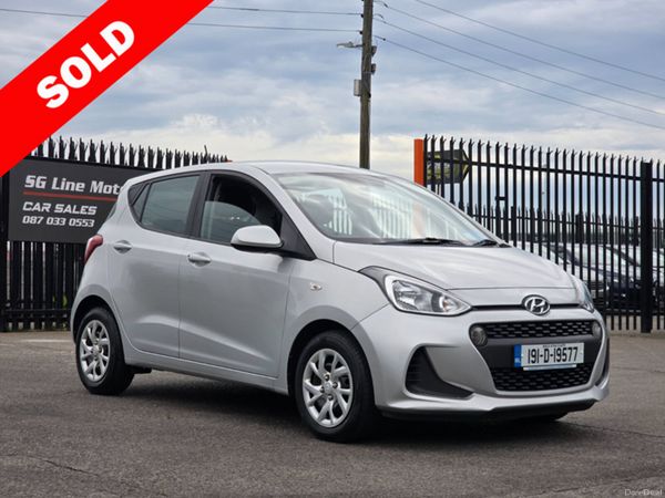 Hyundai i10 Hatchback, Petrol, 2019, Silver