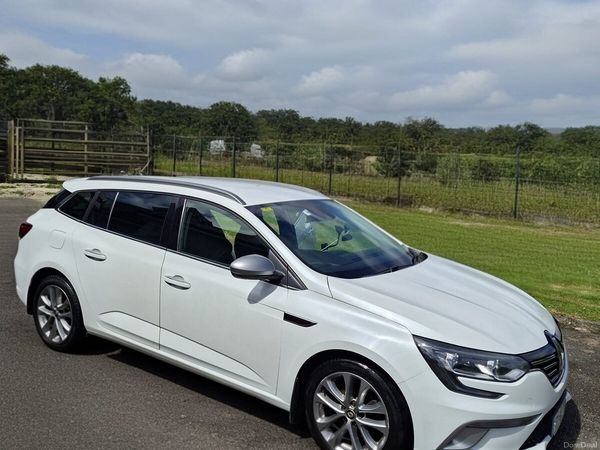 Renault Megane Estate, Diesel, 2017, White