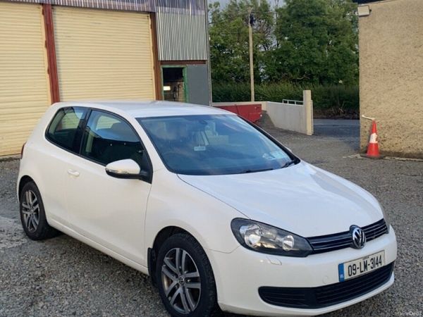 Volkswagen Golf Hatchback, Diesel, 2009, White