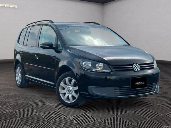 Volkswagen Touran MPV, Petrol, 2014, Black