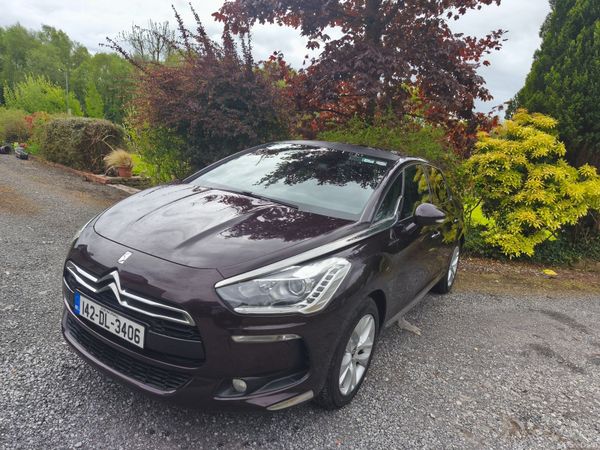 Citroen DS 5 Hatchback, Diesel, 2014, Purple
