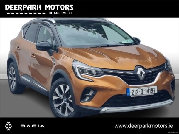 Renault Captur Hatchback, Petrol Plug-in Hybrid, 2021, Orange