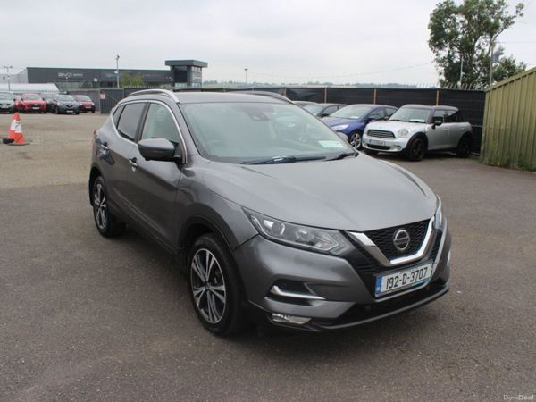 Nissan Qashqai MPV, Diesel, 2019, Grey