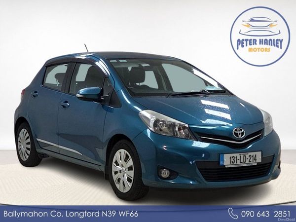 Toyota Yaris Hatchback, Petrol, 2013, Green
