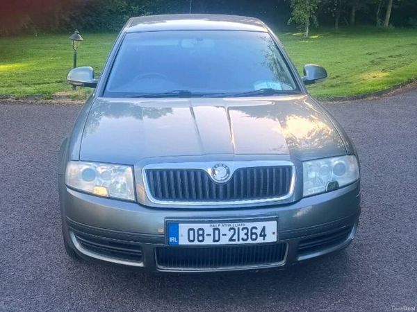 Skoda Superb Saloon, Diesel, 2008, Green