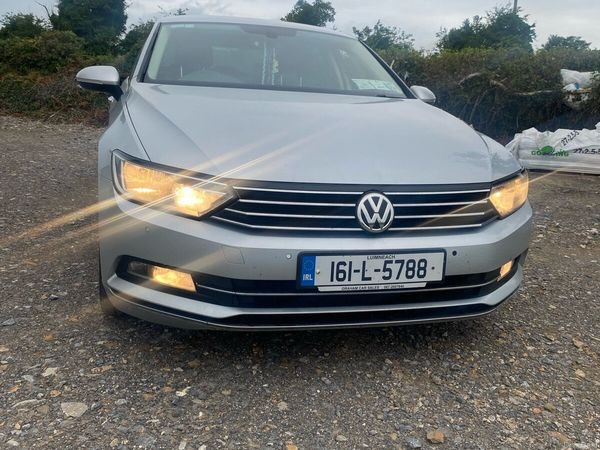 Volkswagen Passat Saloon, Diesel, 2016, Silver