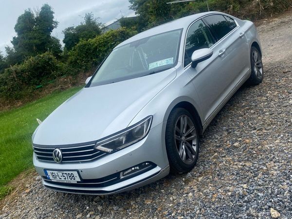 Volkswagen Passat Saloon, Diesel, 2016, Silver