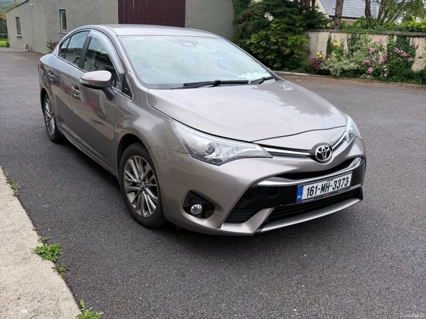 Toyota Avensis Saloon, Diesel, 2016, Bronze