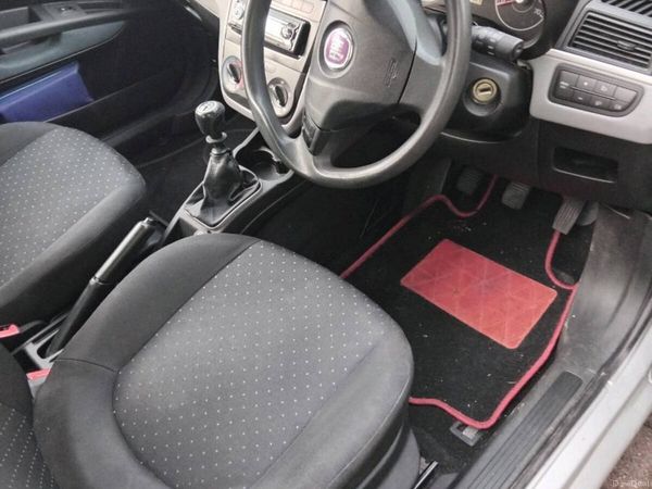 Fiat Punto Hatchback, Petrol, 2008, Grey