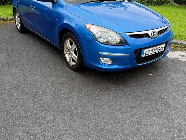 Hyundai i30 Estate, Diesel, 2009, Blue