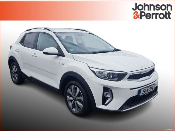 Kia Stonic Estate, Petrol, 2023, White