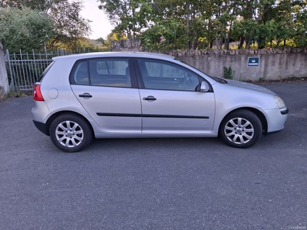 Volkswagen Golf Hatchback, Petrol, 2006, Silver