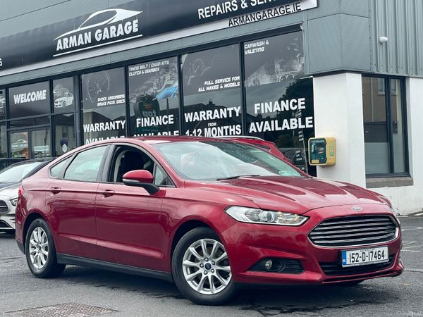 Ford Mondeo Hatchback, Diesel, 2015, Red