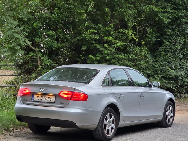 Audi A4 Saloon, Petrol, 2010, Silver
