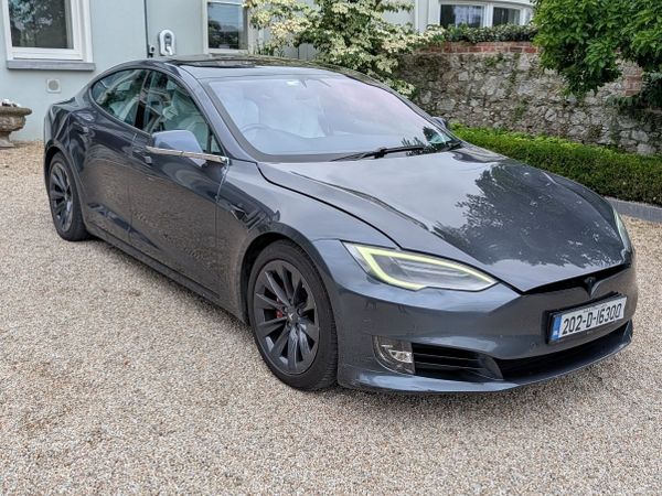 Tesla Model S Hatchback, Electric, 2020, Grey