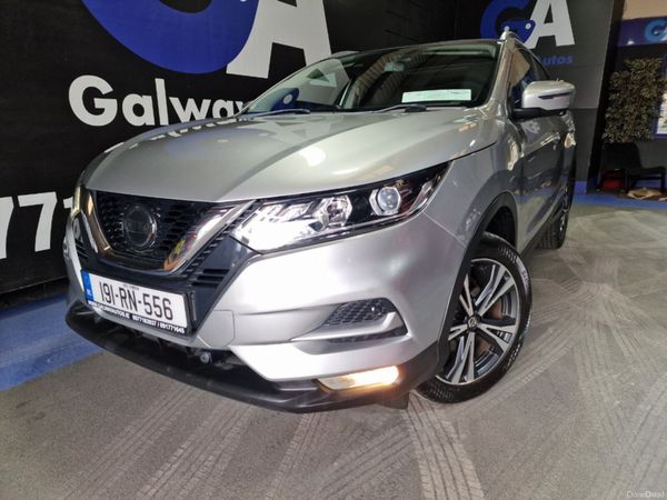 Nissan Qashqai Hatchback, Diesel, 2019, Grey