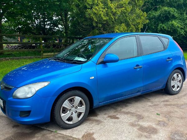 Hyundai i30 Hatchback, Petrol, 2010, Blue