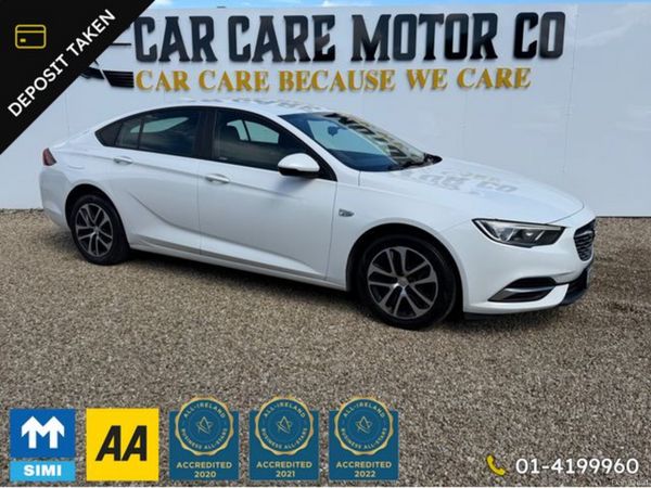 Opel Insignia Hatchback, Diesel, 2018, White