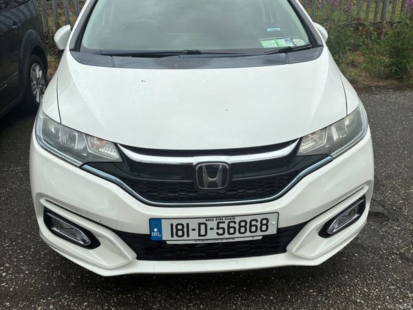 Honda Fit Hatchback, Petrol Hybrid, 2018, White
