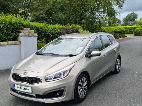 Kia Ceed Estate/Jeep, Diesel, 2016, Silver