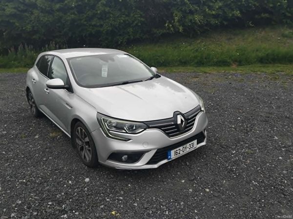 Renault Megane Hatchback, Diesel, 2016, Silver