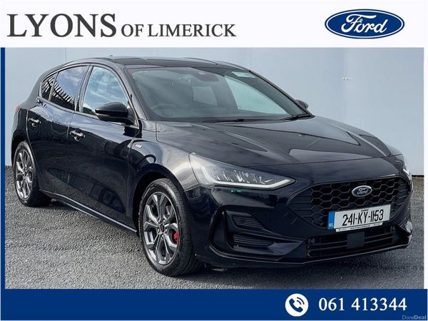 Ford Focus Hatchback, Petrol, 2024, Black