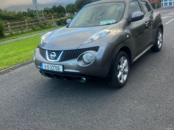 Nissan Juke SUV, Petrol, 2011, Grey