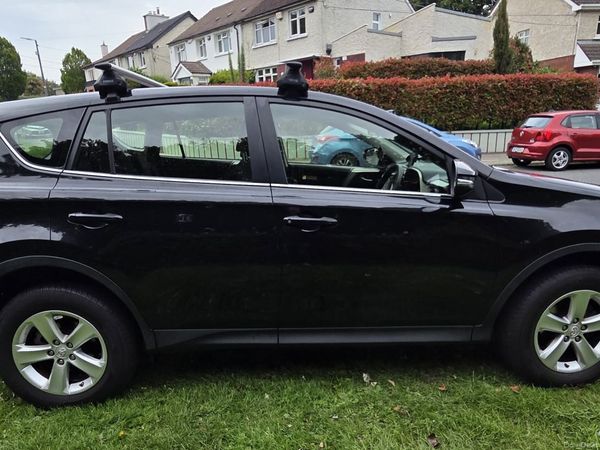 Toyota RAV4 SUV, Diesel, 2014, Black