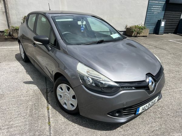 Renault Clio Hatchback, Petrol, 2014, Grey