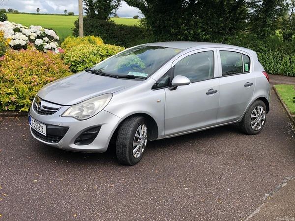 Opel Corsa Hatchback, Petrol, 2012, Silver