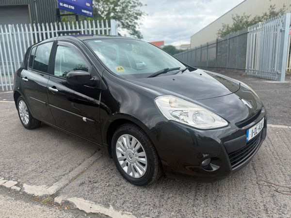 Renault Clio Hatchback, Ethanol Petrol, 2011, Black