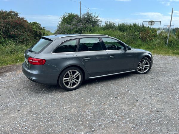 Audi A4 Estate, Diesel, 2015, Grey