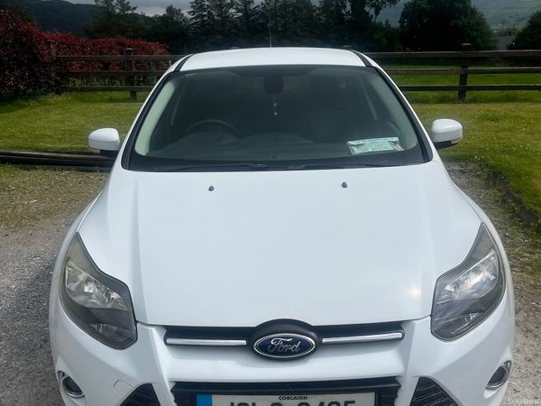 Ford Focus Hatchback, Diesel, 2013, White