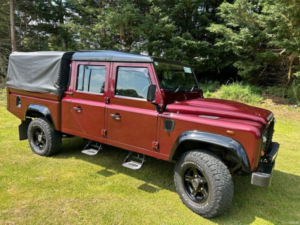 Land Rover Defender SUV, Diesel, 2016, Red