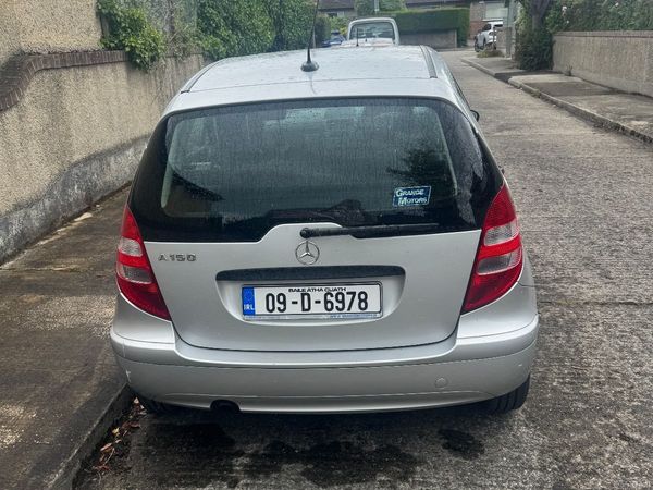 Mercedes-Benz A-Class Hatchback, Petrol, 2009, Silver