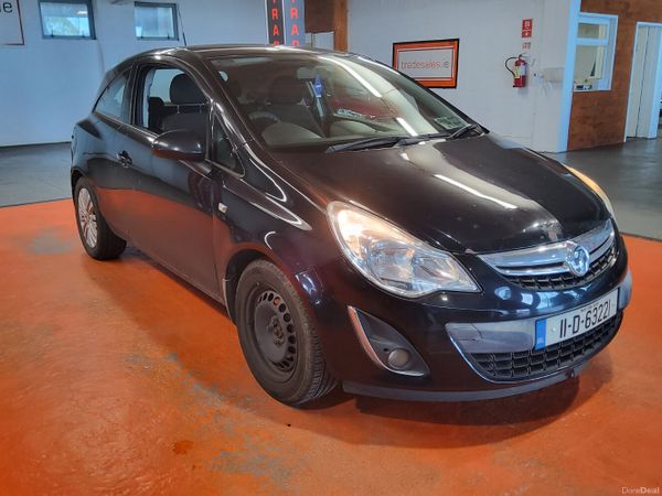 Vauxhall Corsa Hatchback, Petrol, 2011, Black