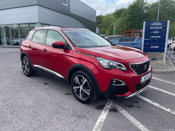 Peugeot 3008 SUV, Petrol, 2019, Red