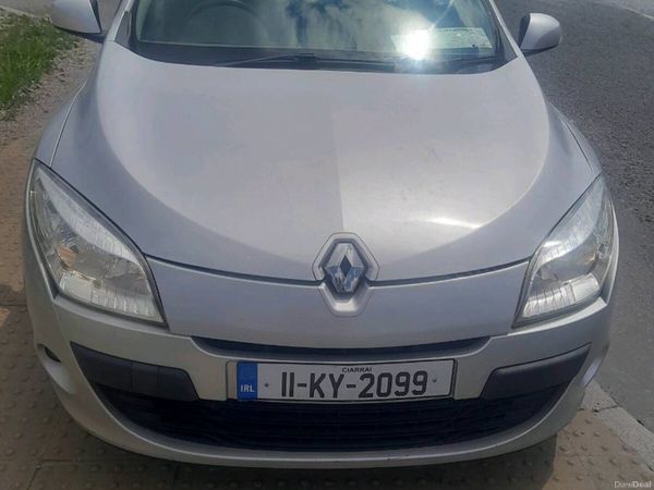 Renault Megane Hatchback, Diesel, 2011, Silver